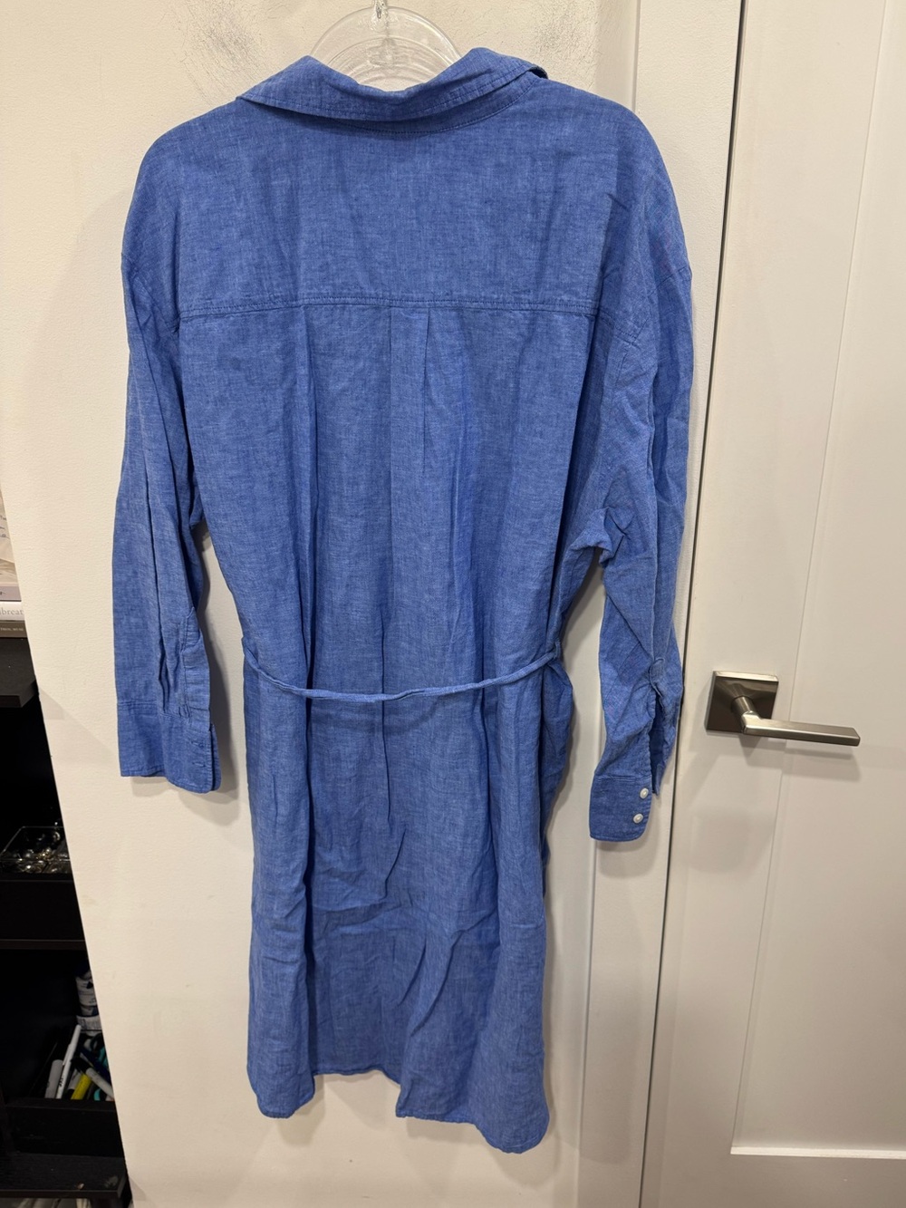 H&M Chambray Button-Front Long Sleeve Shirt Dress in Blue - Picture 4 of 4